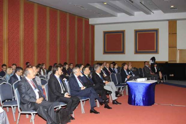 Photos of the symposium presentations (IITAS2014)