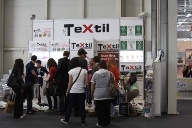 Textildunyasi Magazine in Istanbul ITM Fair Photos