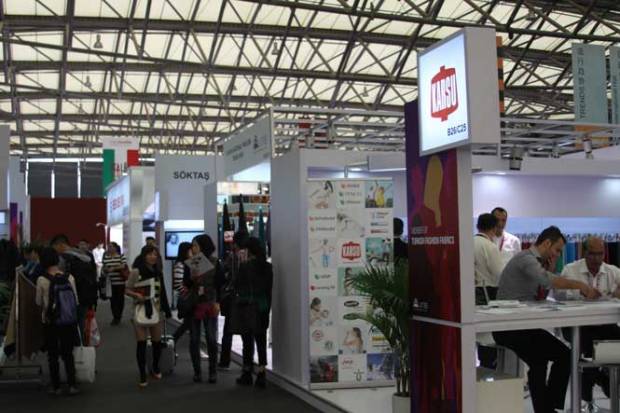For photos of the participant Turkish companies:(Intertextile)
