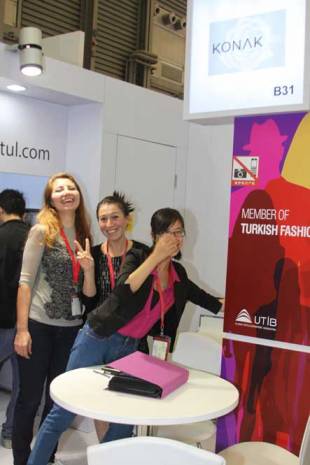 For photos of the participant Turkish companies:(Intertextile)