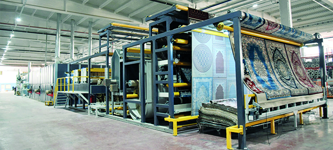 Maksim Makine at the Fair with Innovative Carpet Machines